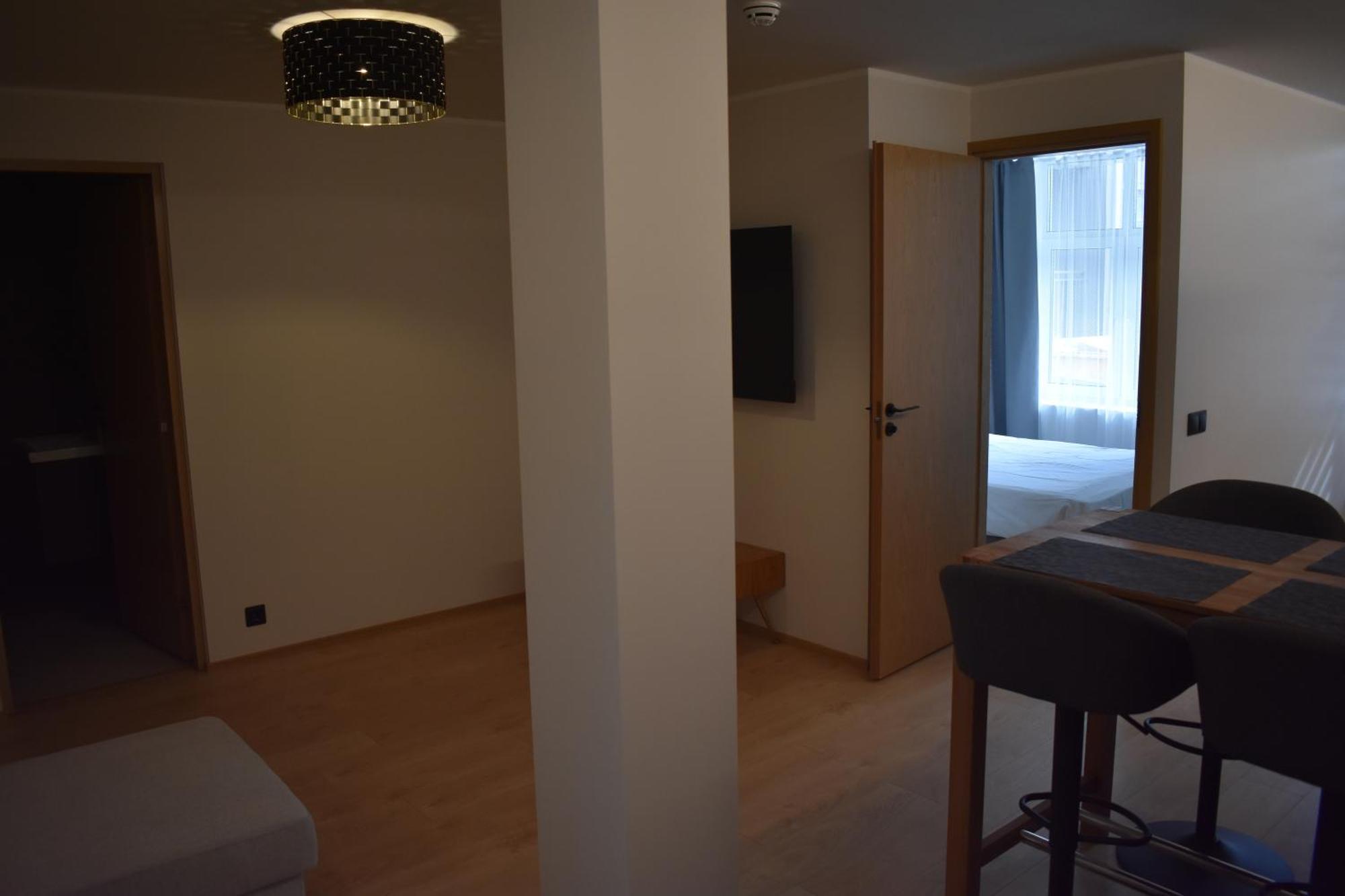 Suur-Posti Apartments Pärnu Rum bild